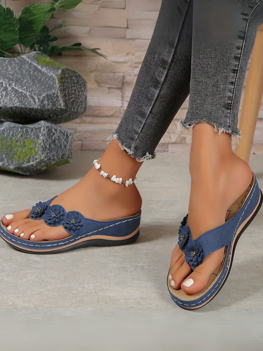 Serene  | Pain-Relief Sandals