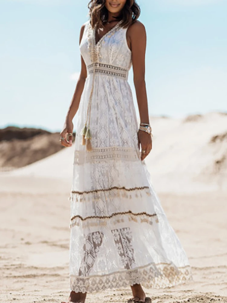 Solenn | Graceful Hollow Lace Maxi Dress