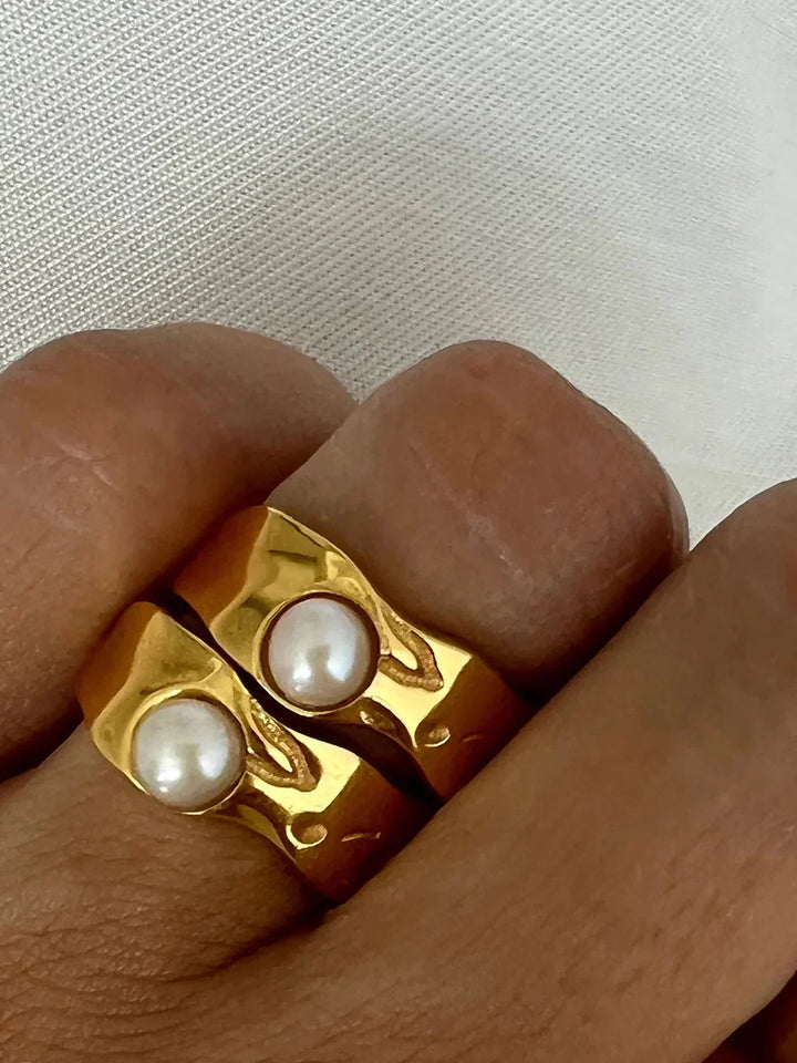 Kaia Radiant Pearl Ring