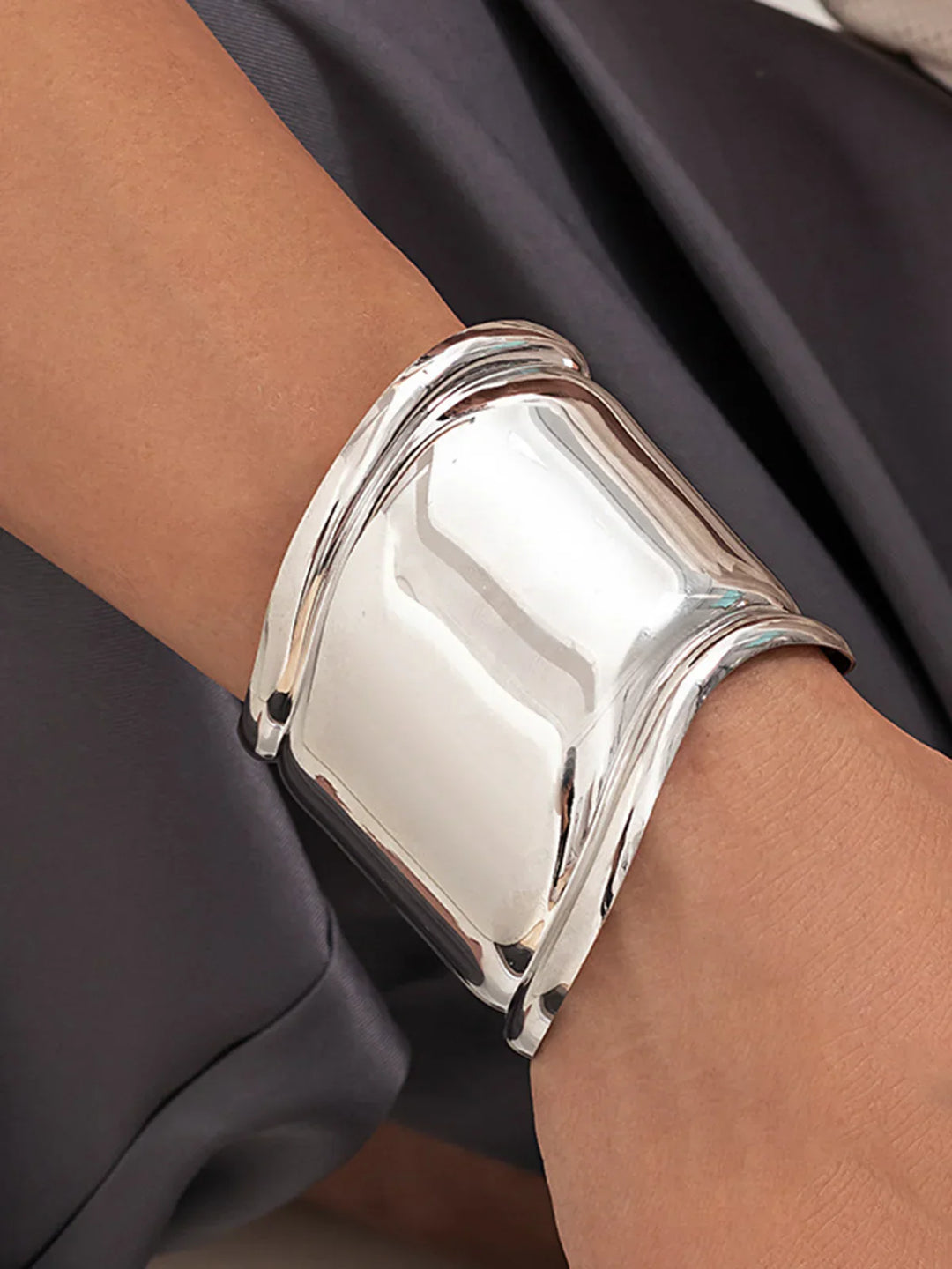 Daniella Luxe Cuff