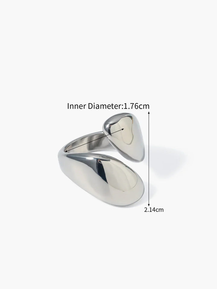 Georgie Heart Embrace Ring