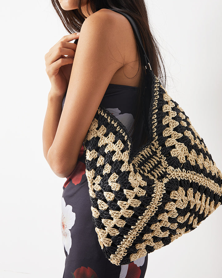 Lana | Versatile Macramé Shoulder Bag