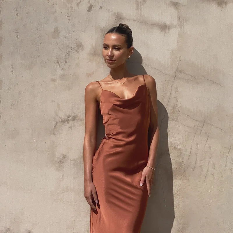 Vera Silhouette | Satin Elegance Dress