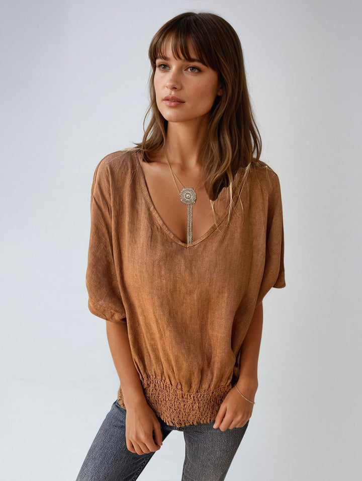 Mila | Casual Chic V-Neck Top